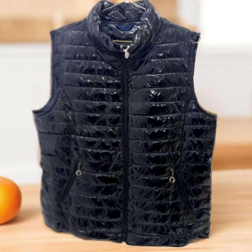 Muestra de la ropa y calzado que tenemos en nuestras tiendas La Pera
